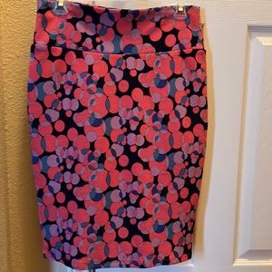 Ladies Pink Circle Designed LuLaRoe Cassie skirt size M
